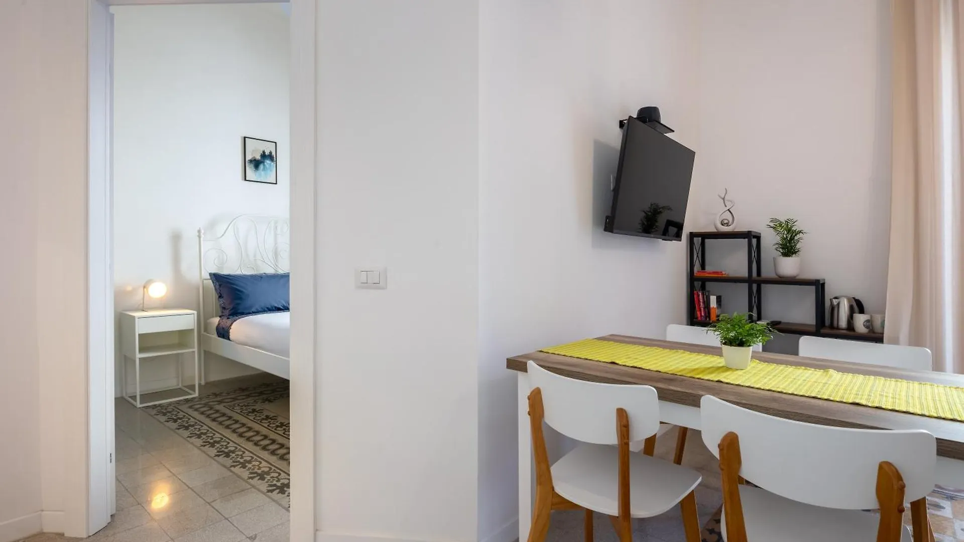 Apartment Next Colosseo Rome